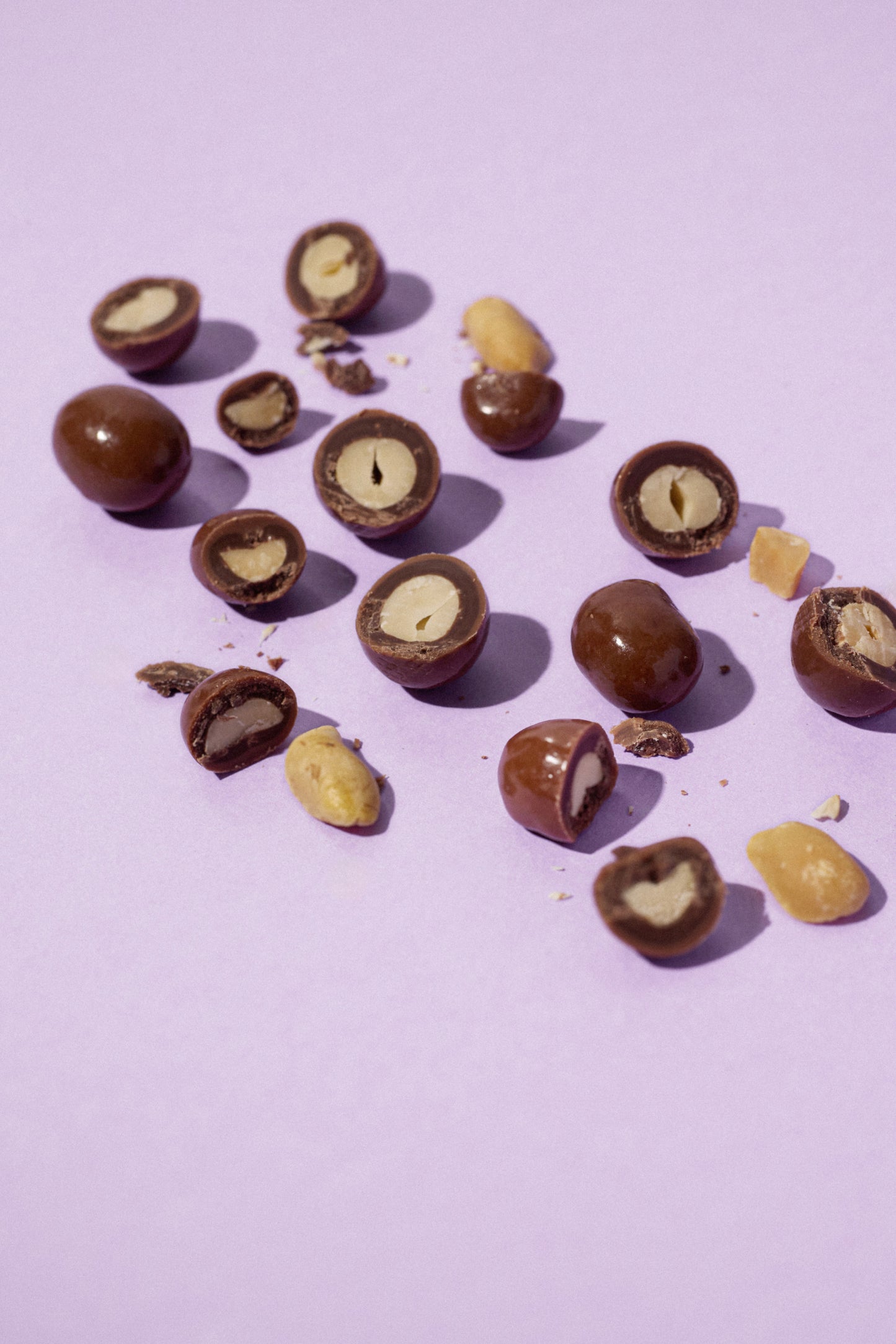 MILK CHOCOLATE PEANUT