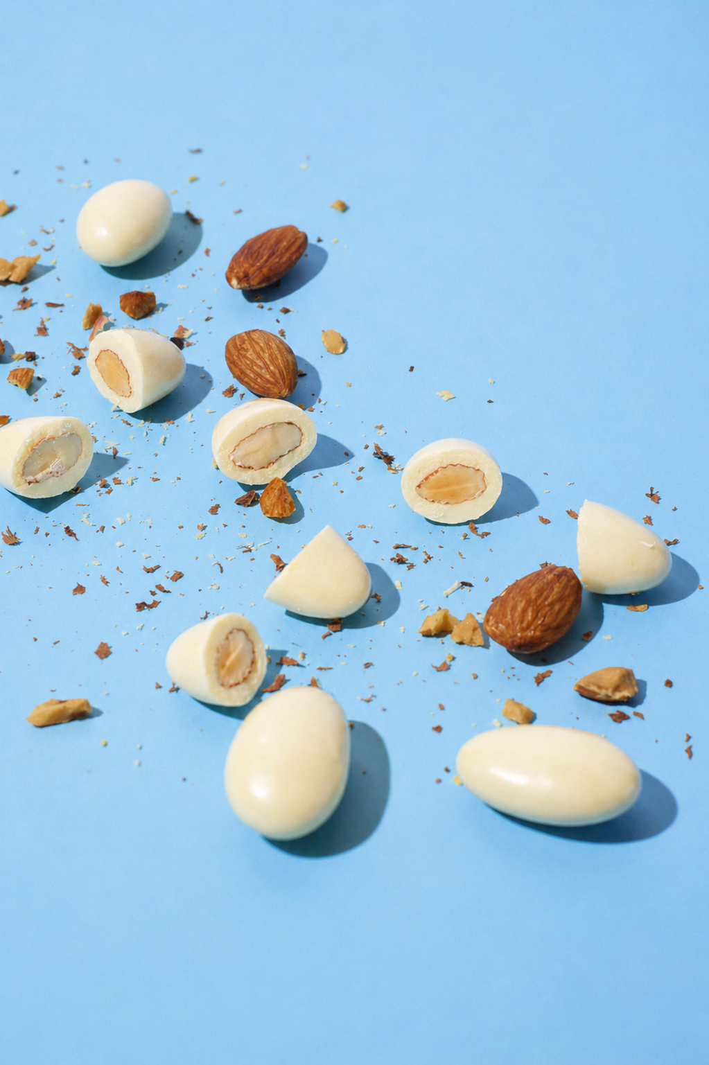 WHITE CHOCOLATE ALMOND