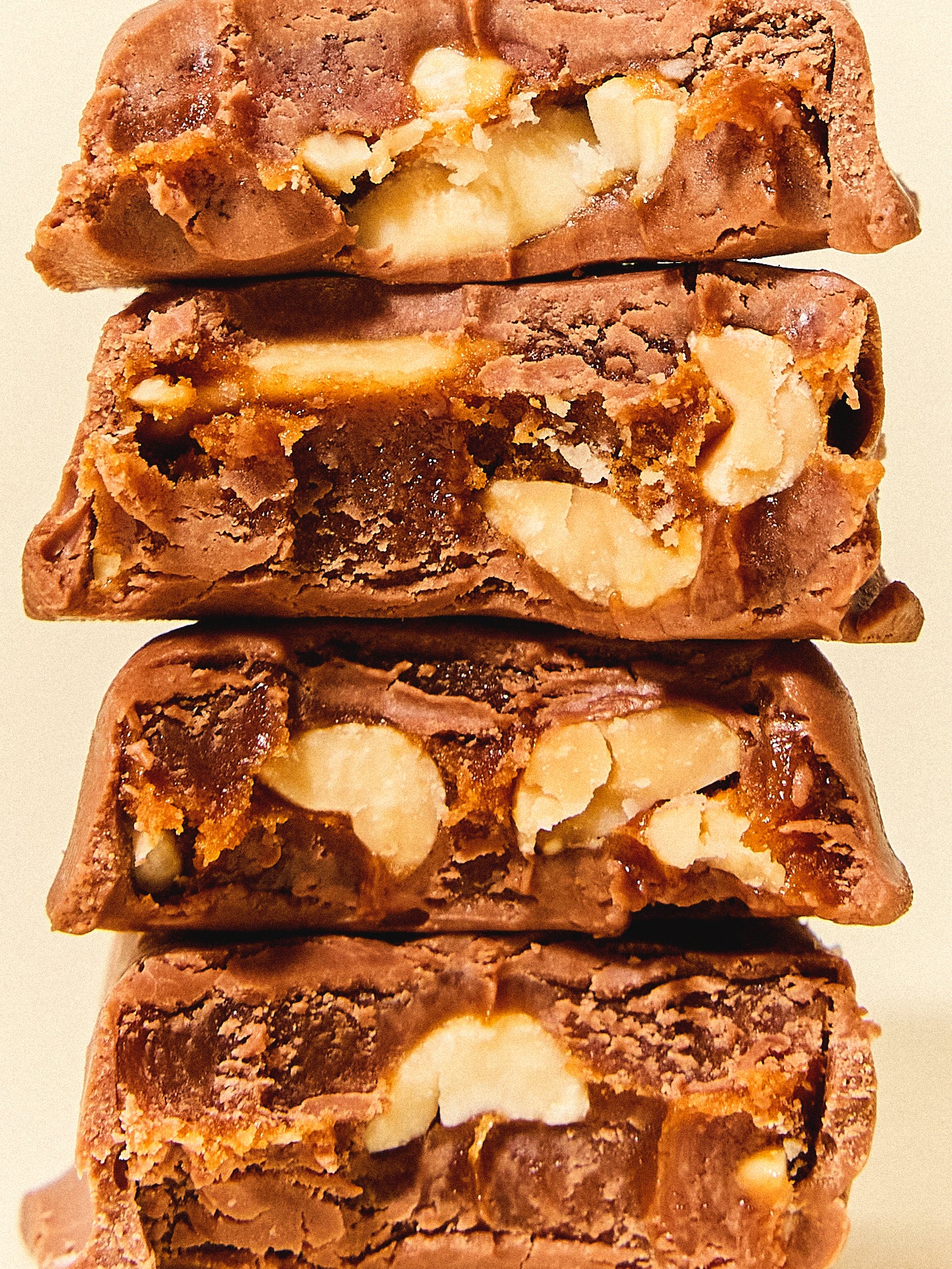 Peanut Bites – detalle del relleno | Peaky Nuts
