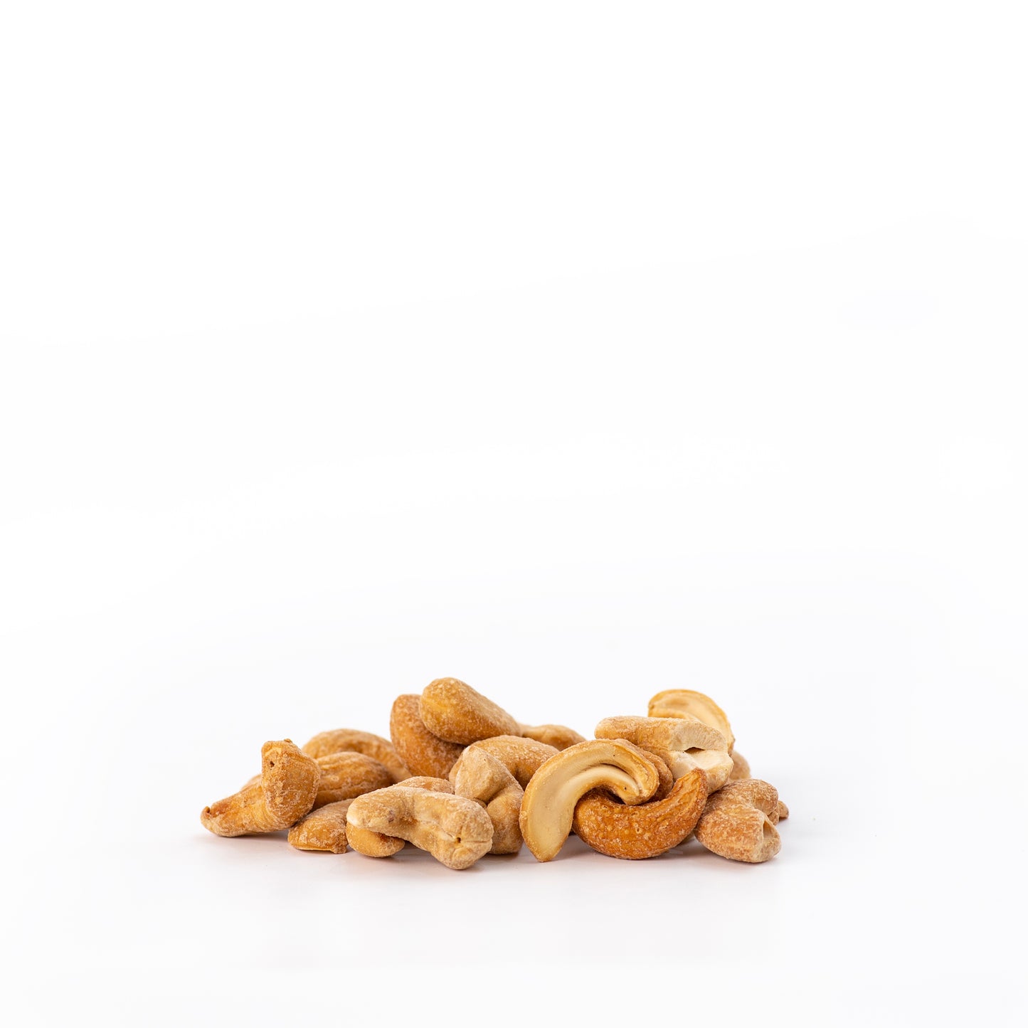 SALTED CASHEWS